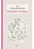 Różowe piórka