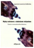 Między nadmiarem a niedomiarem relatywizmu. Pytanie o transcendentalizm kulturowy