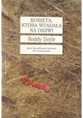 Kobieta, która wpadła na drzwi