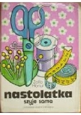 Nastolatka szyje sama