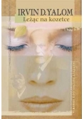 Leżąc na kozetce