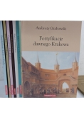 Zajęcia i zawody w dawnym Krakowie/Zamek królewski i Katedra na Wawelu/Fortyfikacje dawnego Krakowa/Bractwo Kurkowe w dawnym Krakowie/Przedmieścia i okolice Krakowa/Rozrywka w dawnym Krakowie/Religijność w dawnym Krakowie