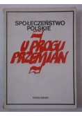 Społeczeństwo polskie u progu przemian