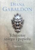 Tchnienie śniegu i popiołu,Nowa