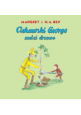 Ciekawski George sadzi drzewo