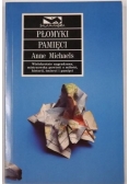 Płomyki pamięci