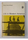 Life in Modern America