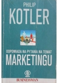 Odpowiada na pytania na temat marketingu