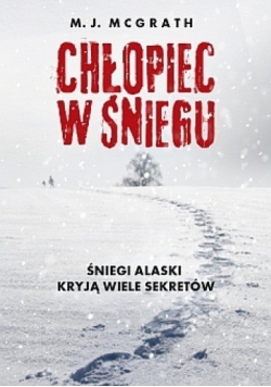 Chłopiec w śniegu