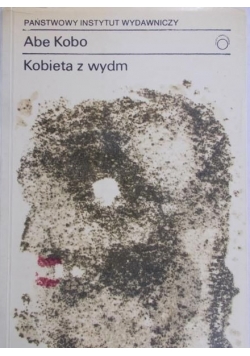 Kobieta z wydm