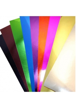 Karton metaliczny