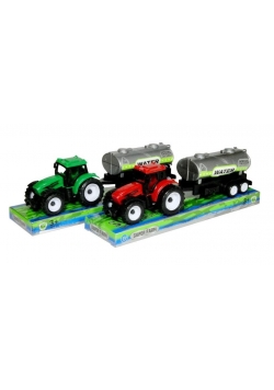 Traktor z przyczepą 2
